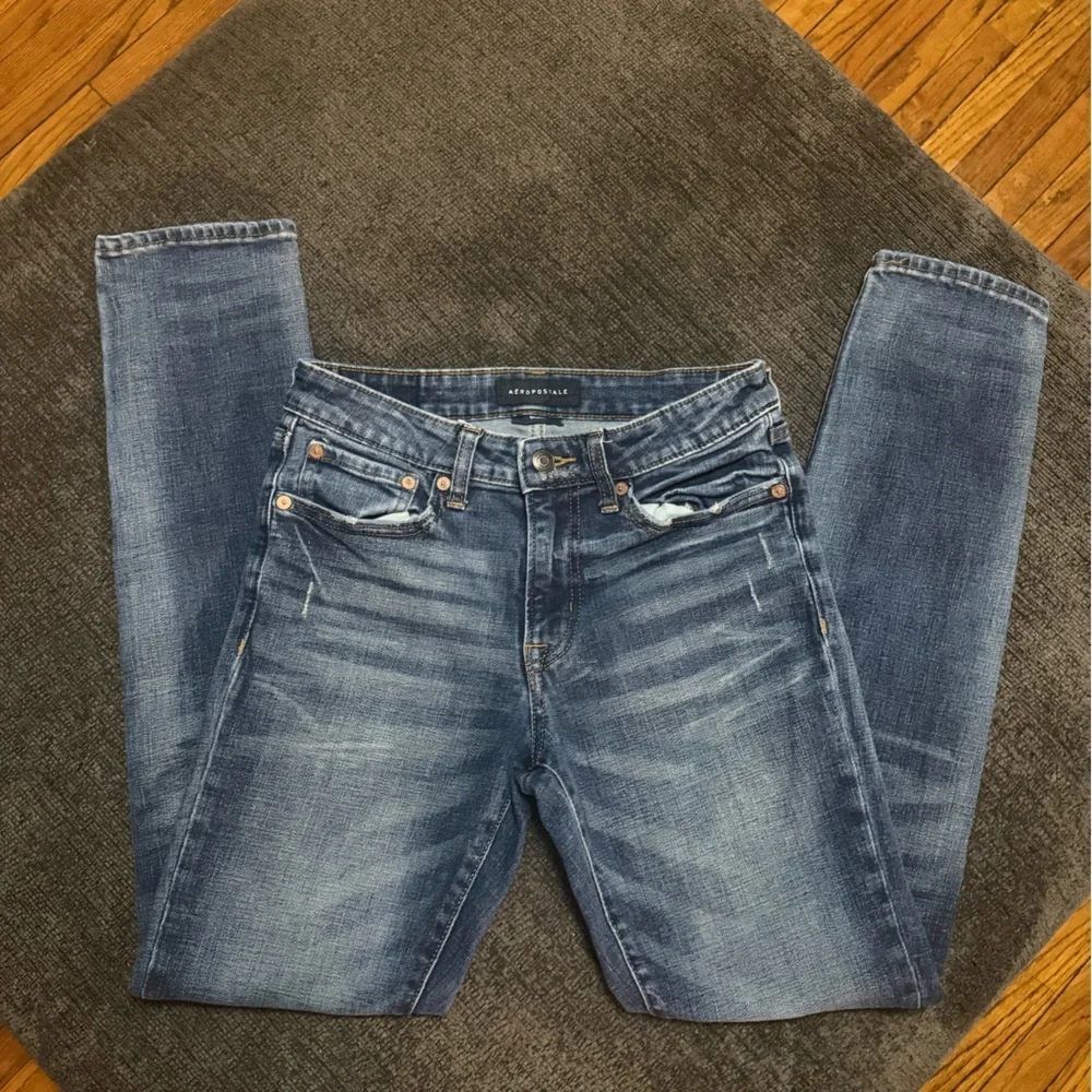 Aéropostale Skinny Jeans Women 29x32 Medium Wash Distressed Stretch Denim
